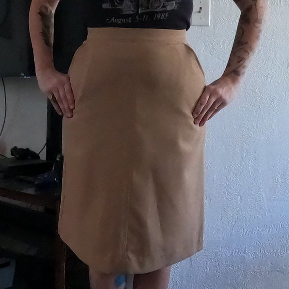 Queen's Way Fashion Dresses & Skirts - Vintage Queen's Way Fashion Skirt
